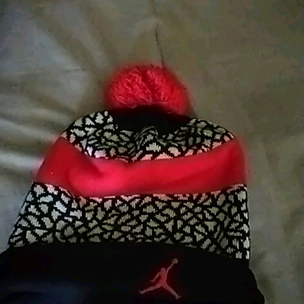 Michael Jordan Red & Black Skull Cap Men
